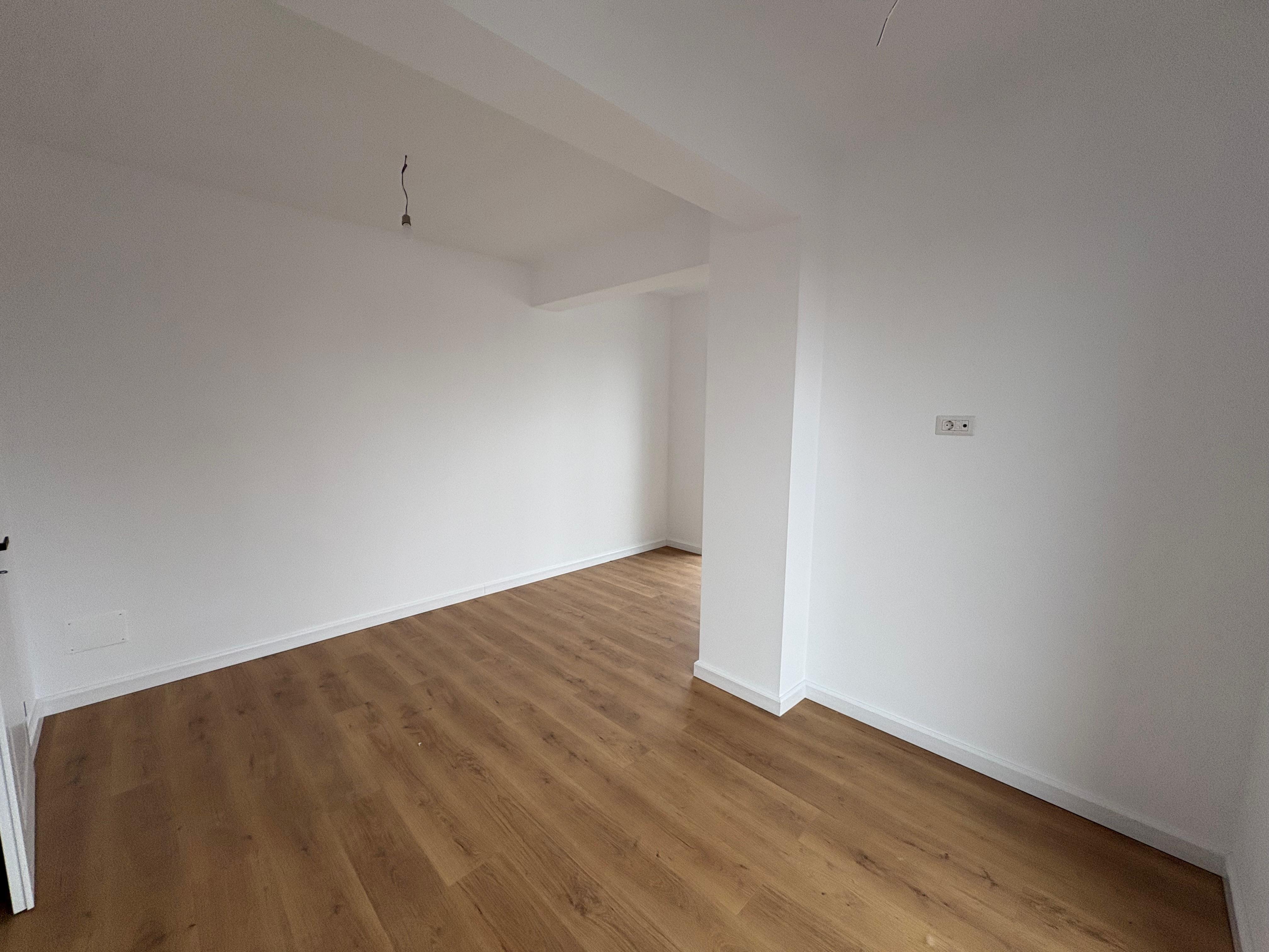 Apartamente 2 și 3 camere | 42–72 mp | | Etaj 2,3,4 | Bloc nou 2024