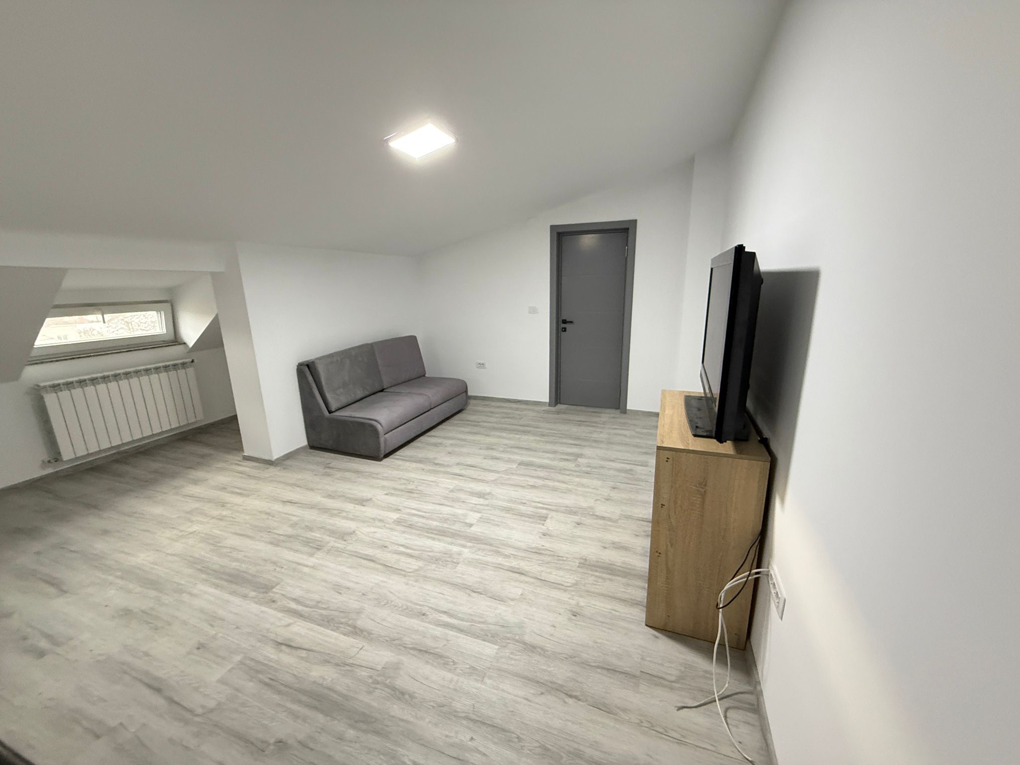 Apartament de Inchiriat 90Mp I Suceava/Central I 350Euro/Luna