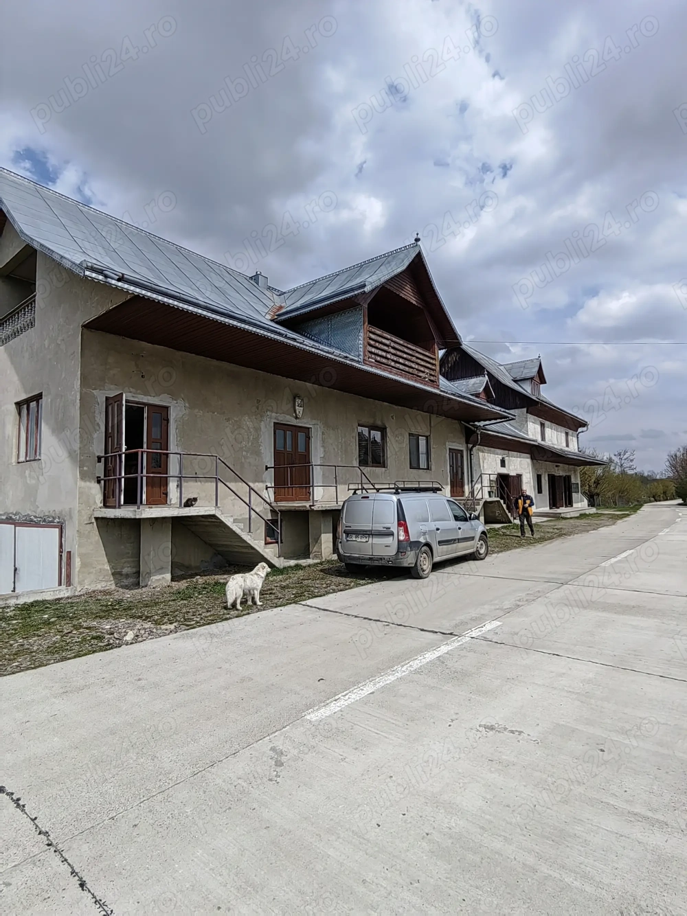 VAND imobil loc. Fratautii Vechi, jud. Suceava, 140.000 EURO