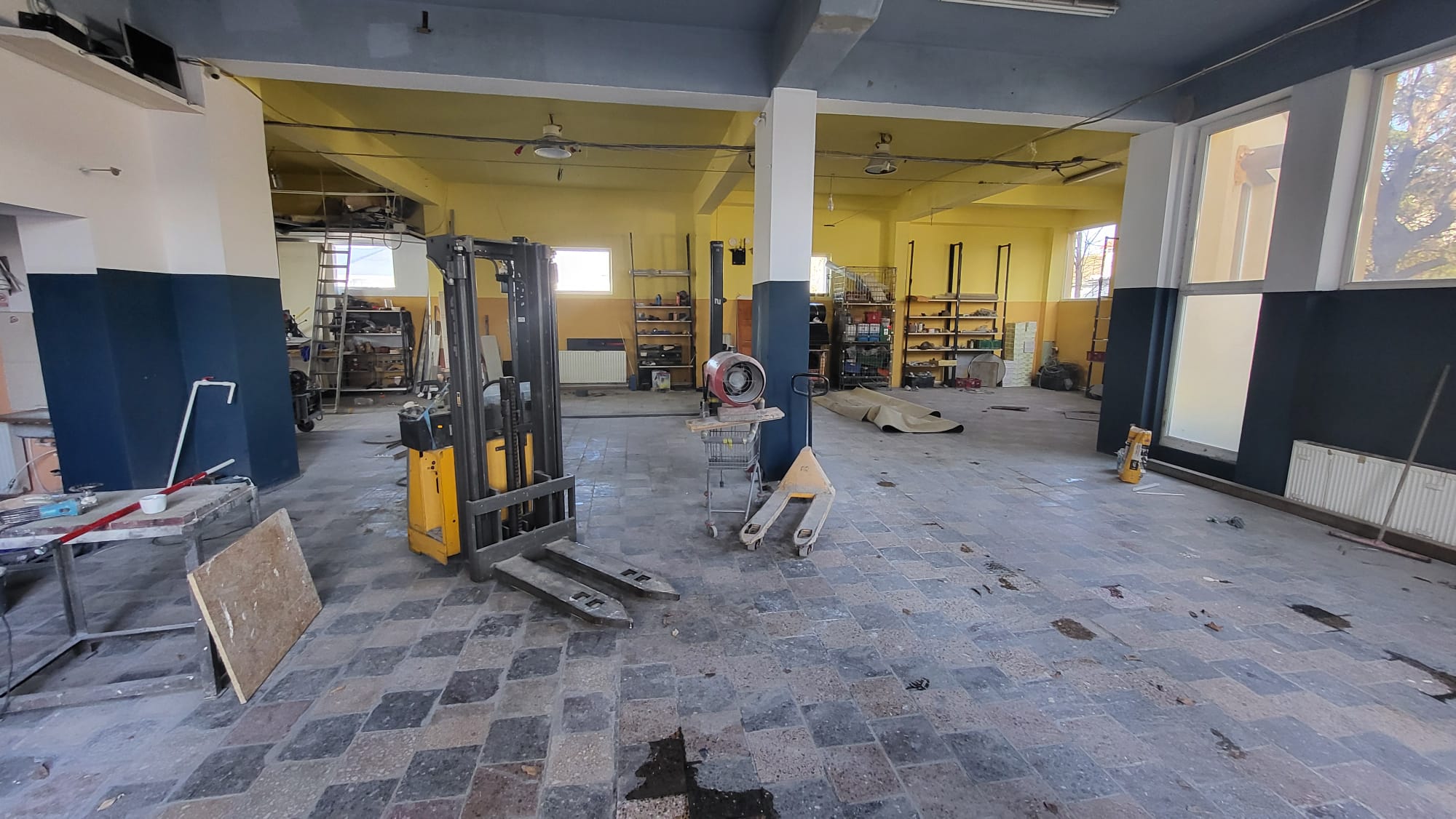 SPATIU COMERCIAL/DEPOZIT I SUCEAVA I BURDUJENI I 1250euro/luna