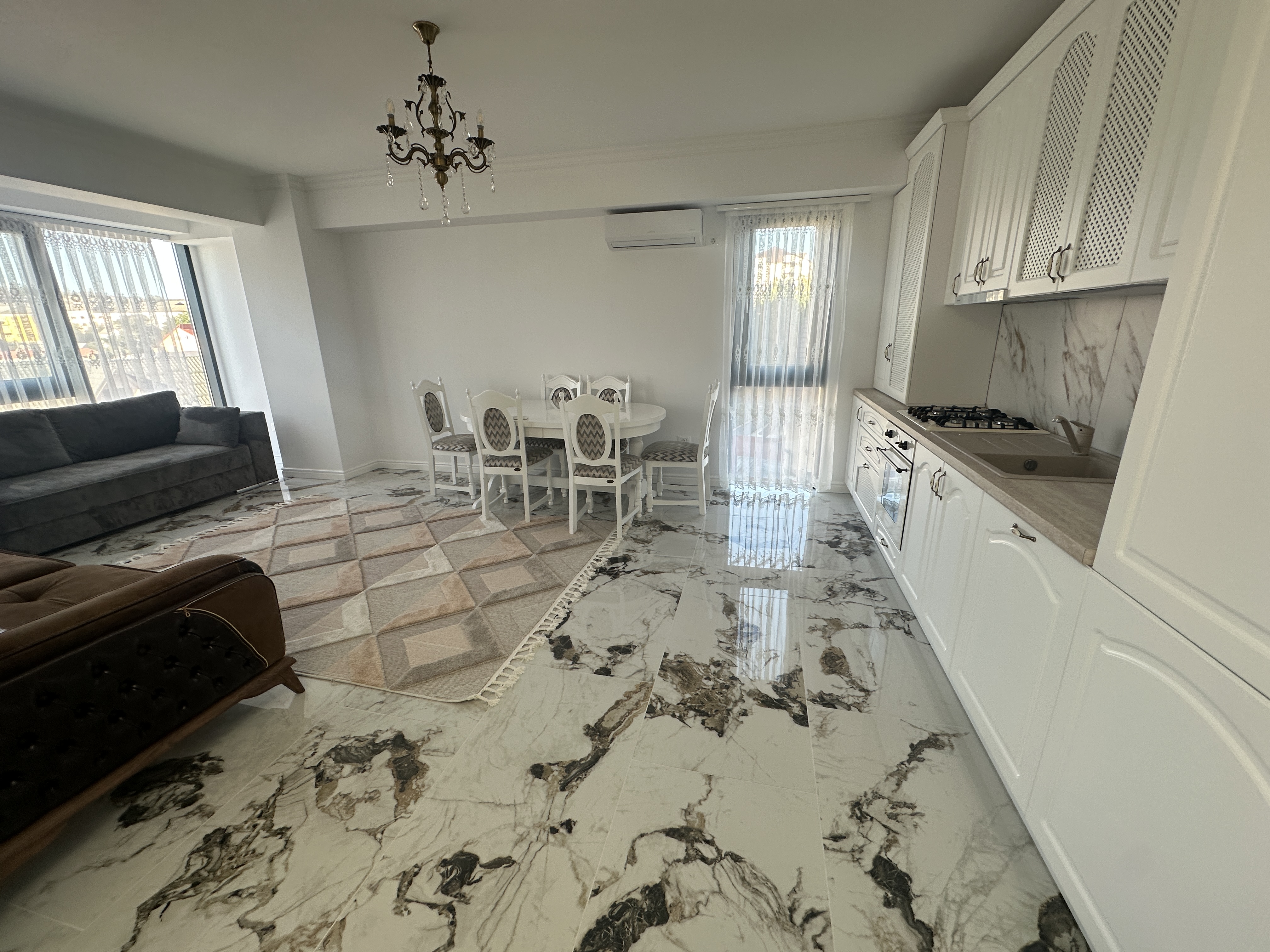 Apartament 3 Camere | 70 MP | Burdujeni