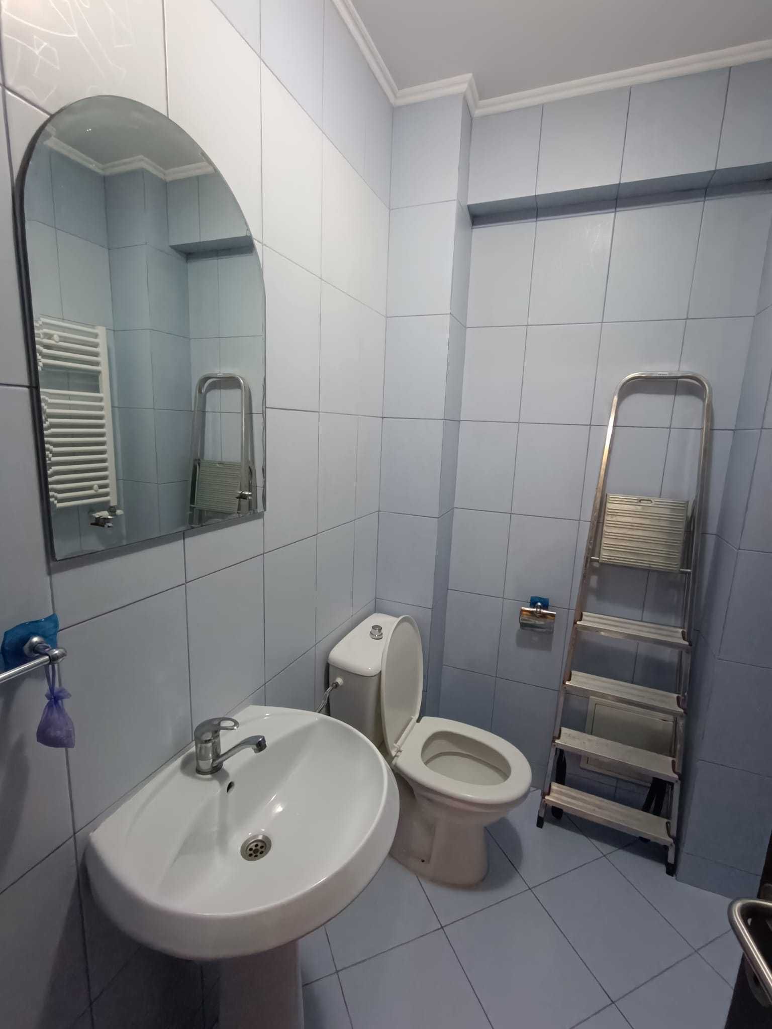 Apartament de închiriat