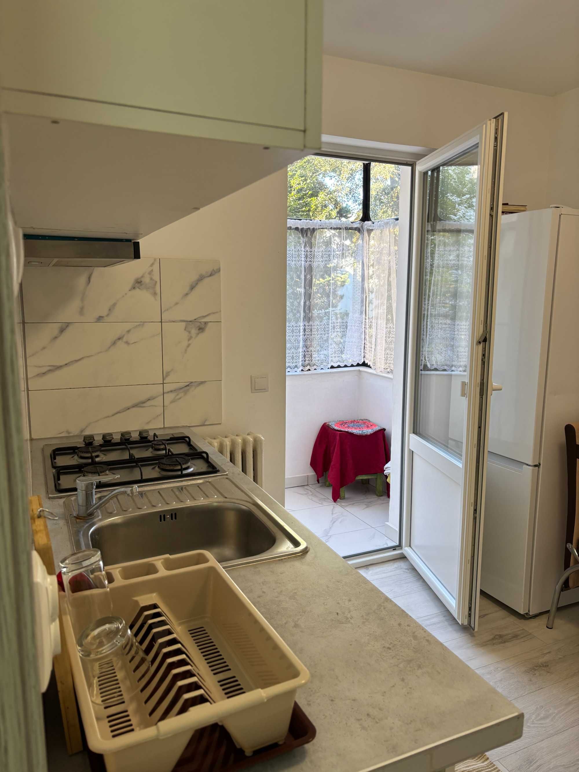Ofer spre inchiriere apartament cf. redus in Radauti