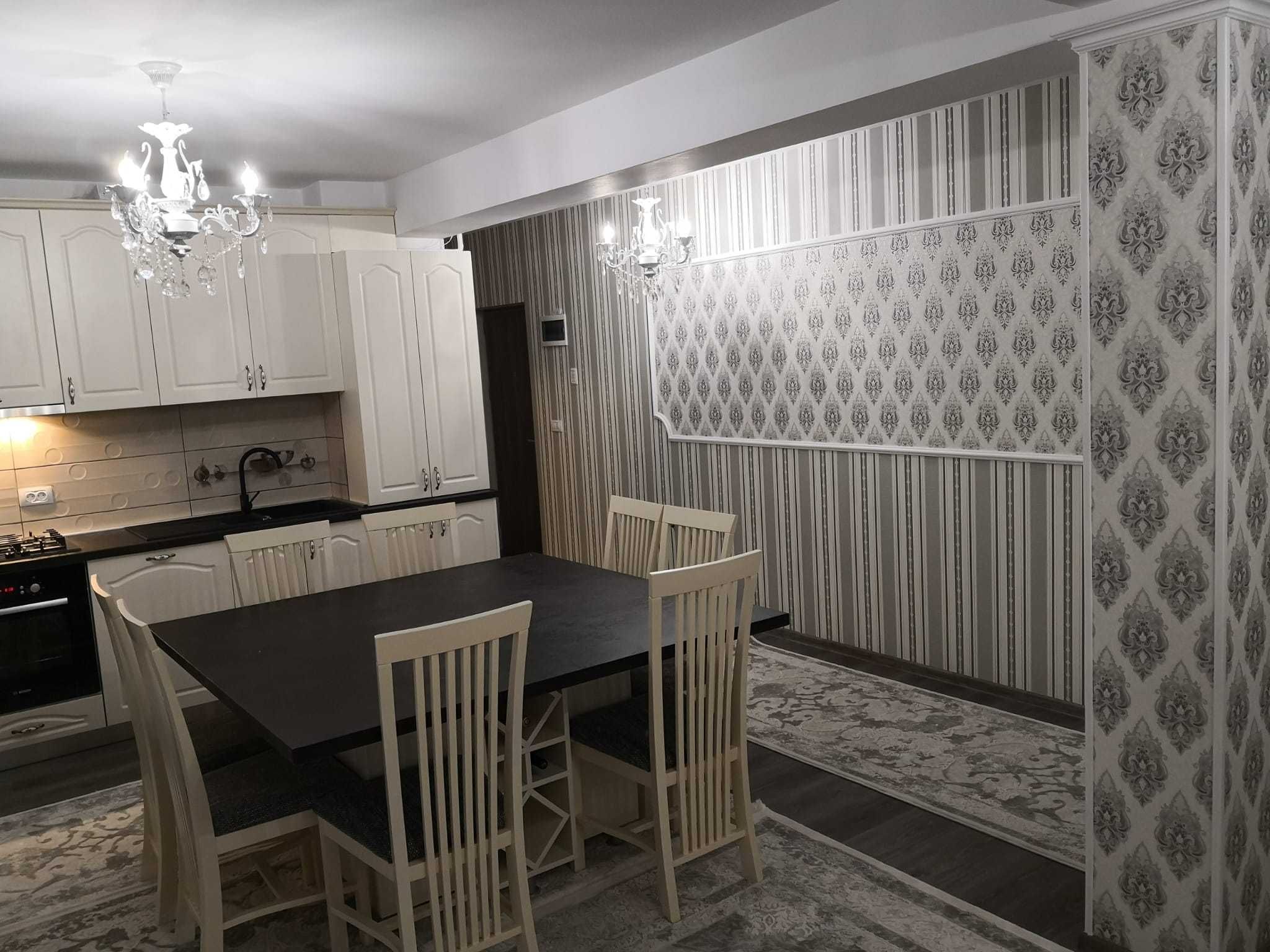 Apartament 3 camere | 100 mp | Etaj 2 | Mobilat | Loc parcare + boxă