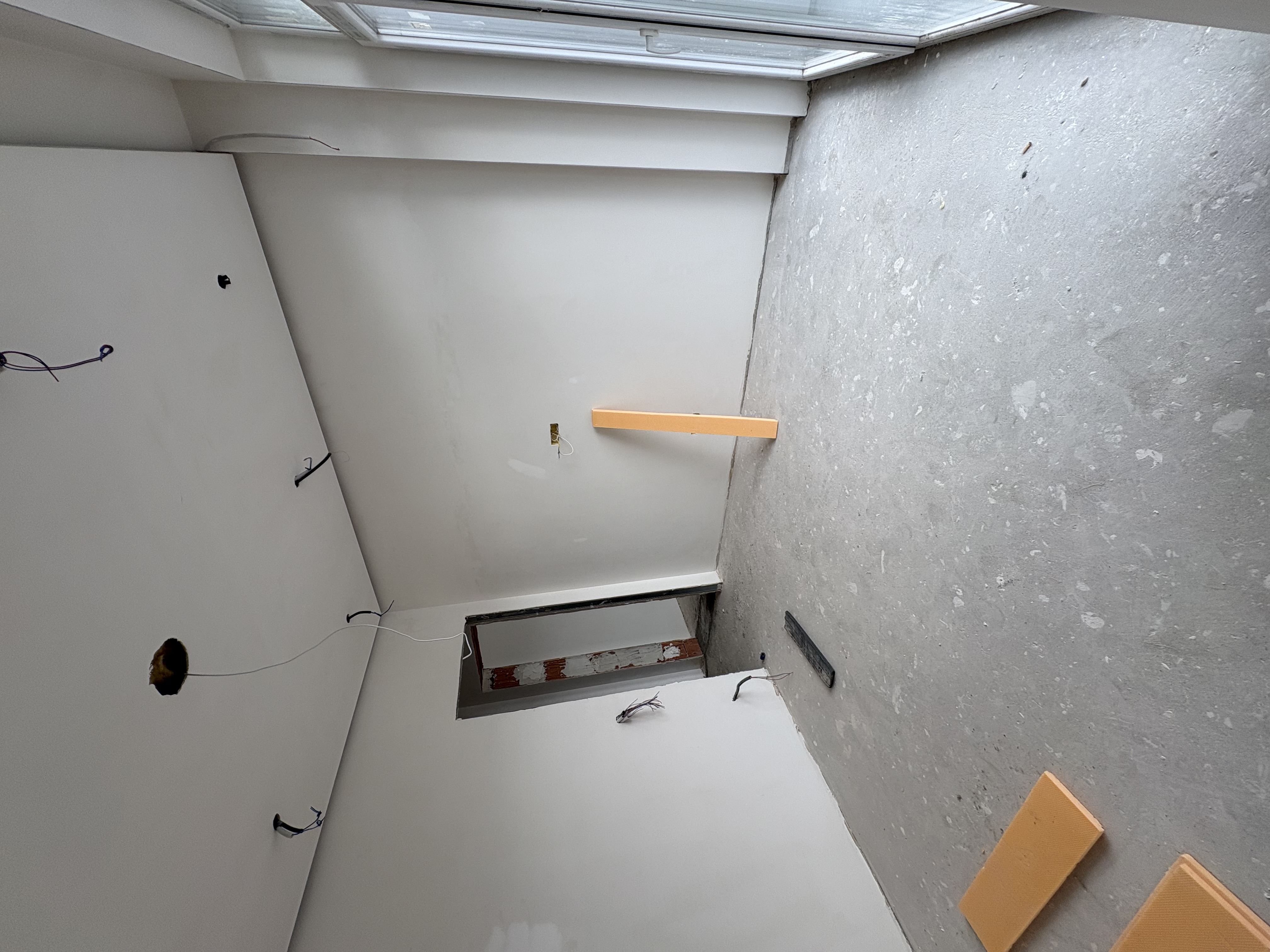 | Apartament 3 camere | Etaj 1 |  Rădăuți | Judetul Suceava |