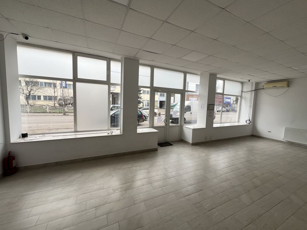 Spatiu comercial de inchiriat 153 mp
