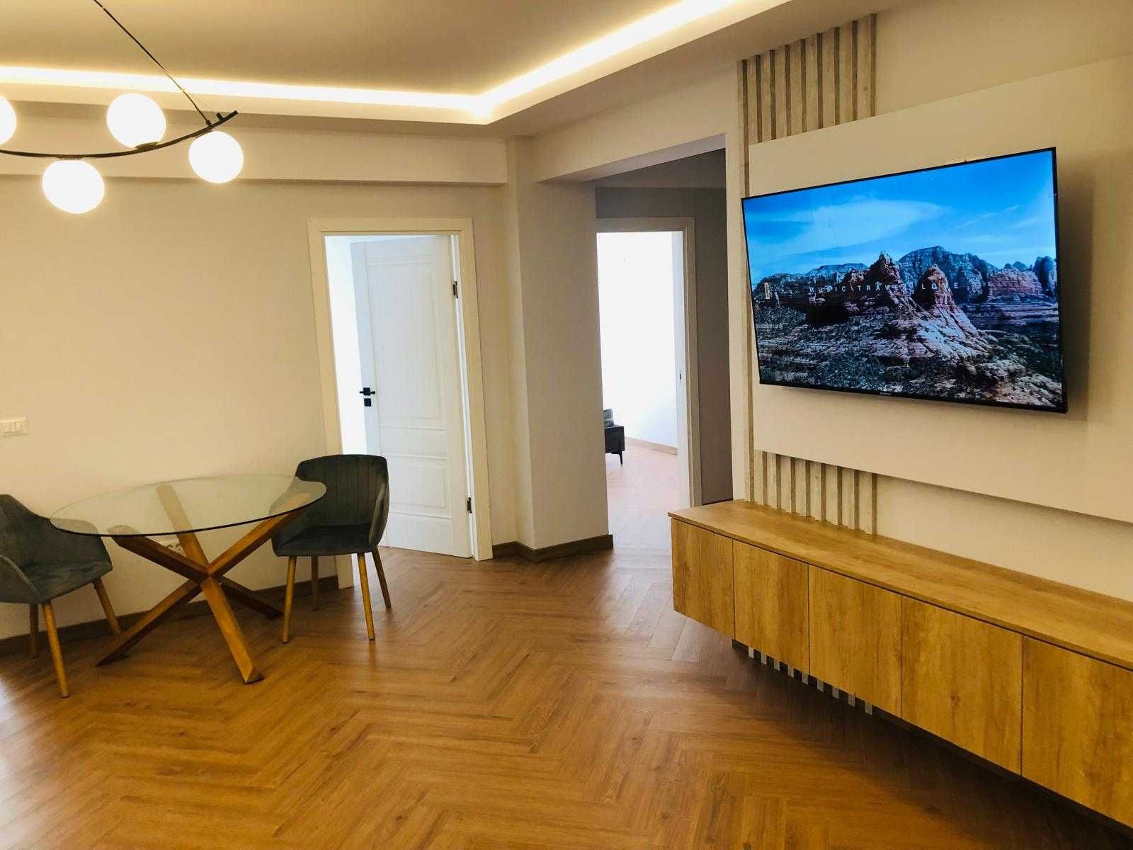 Vand apartament Nou,  3 camere