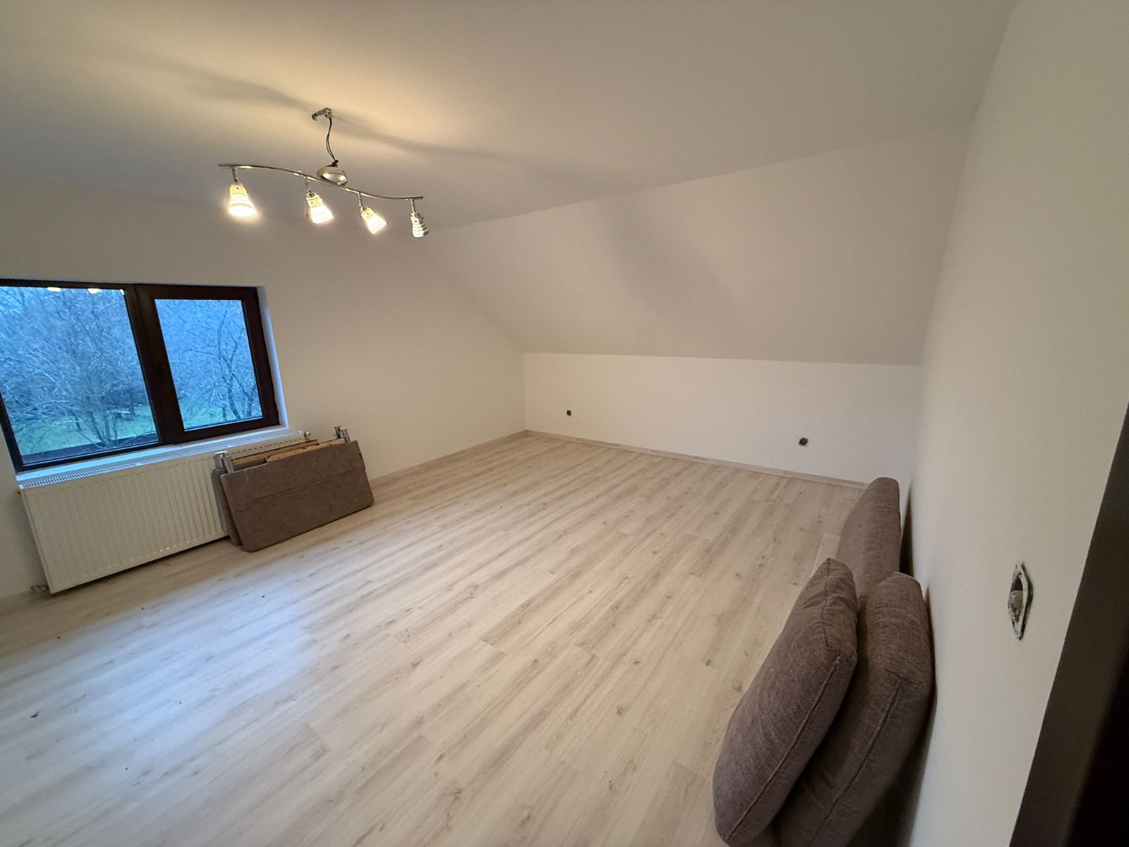 CASĂ INDIVIDUALĂ  | RĂDĂUȚI