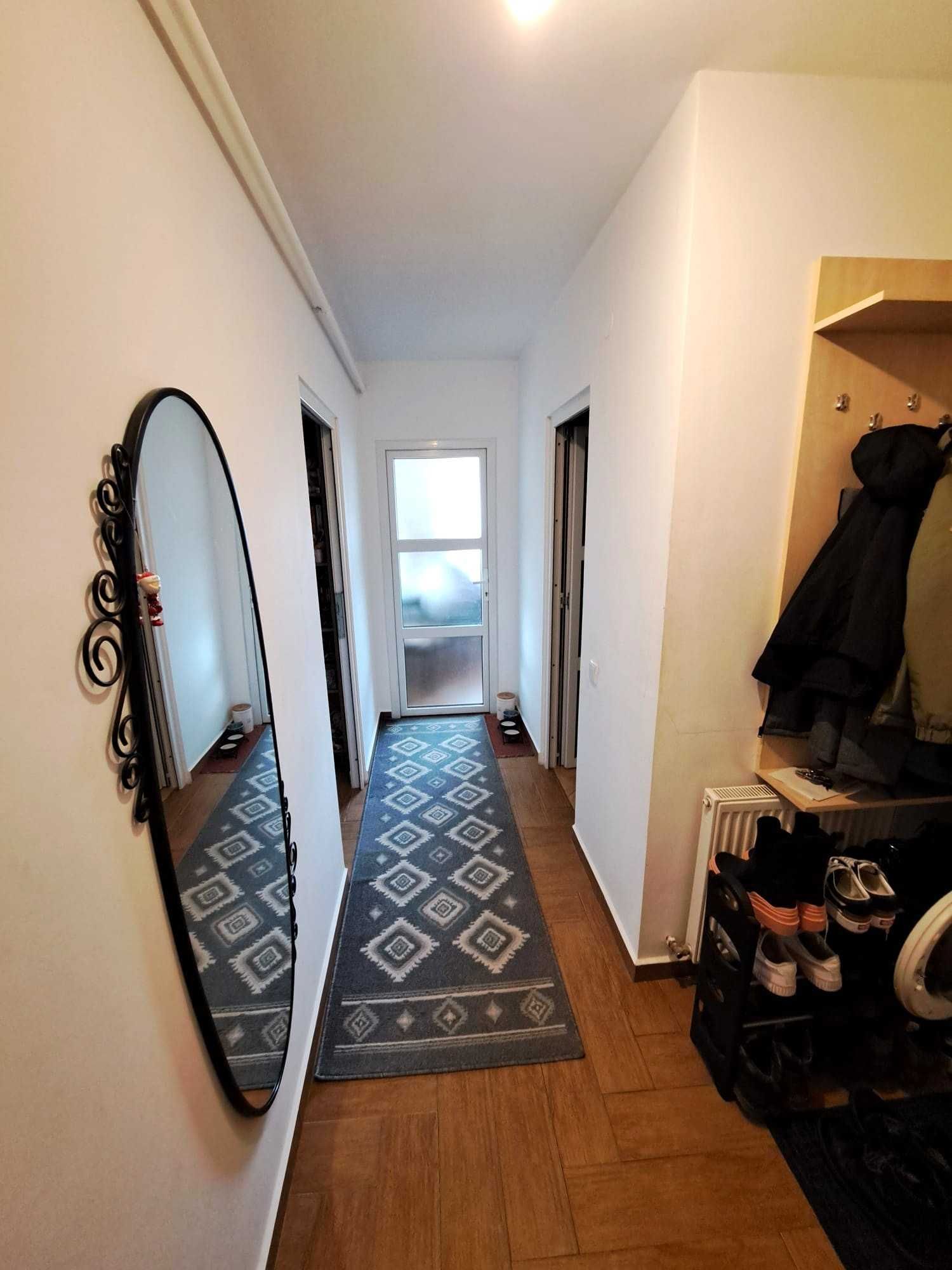 Garsoniera confort sporit, Obcini, zona Biserica Sf. Cruce