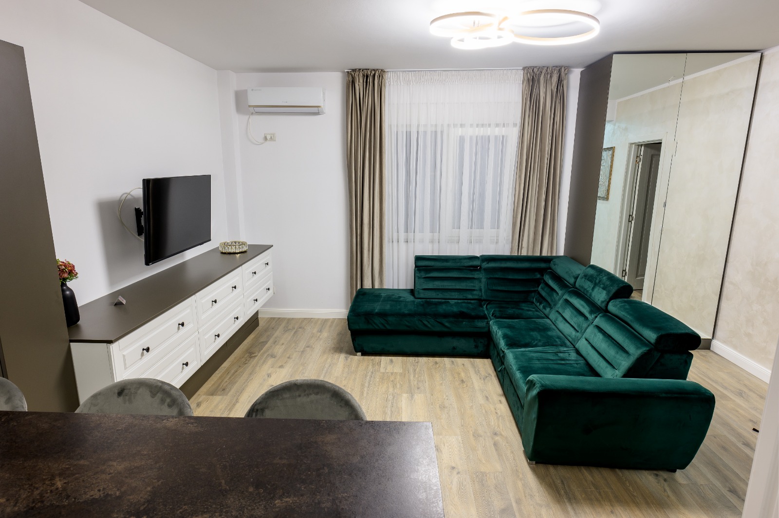 Apartament de LUX I Burdujeni, Suceava I Preț: 135.000 €
