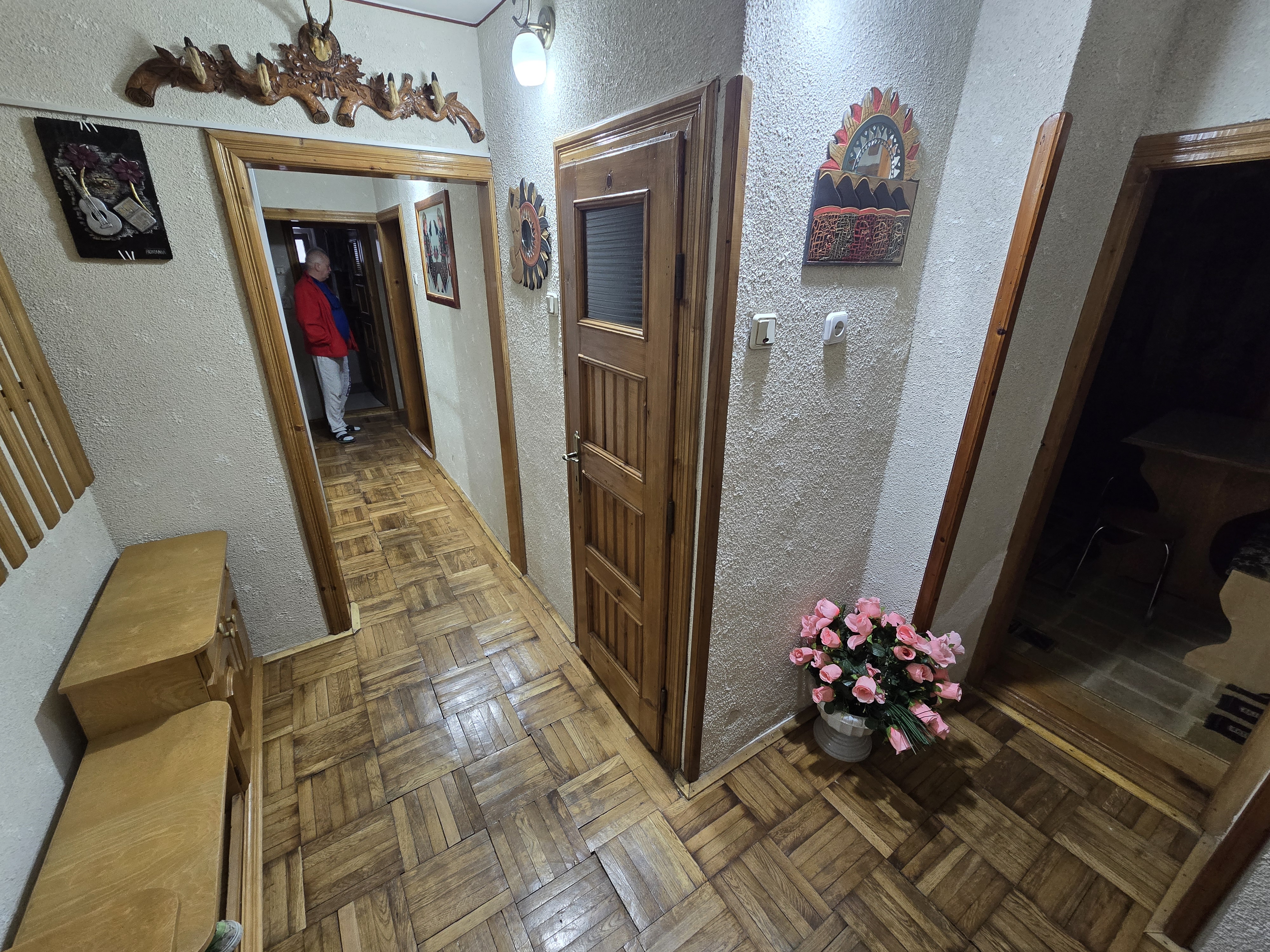 Apartament spațios cu 3 camere | Rădăuți