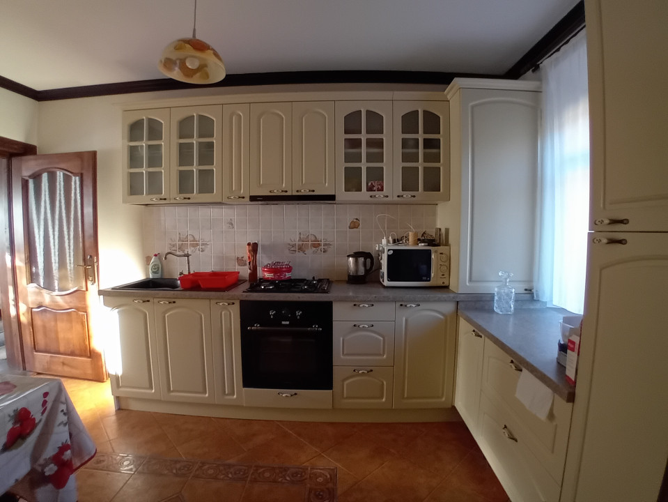 Casa cu teren | 600 MP | 125.000 EURO